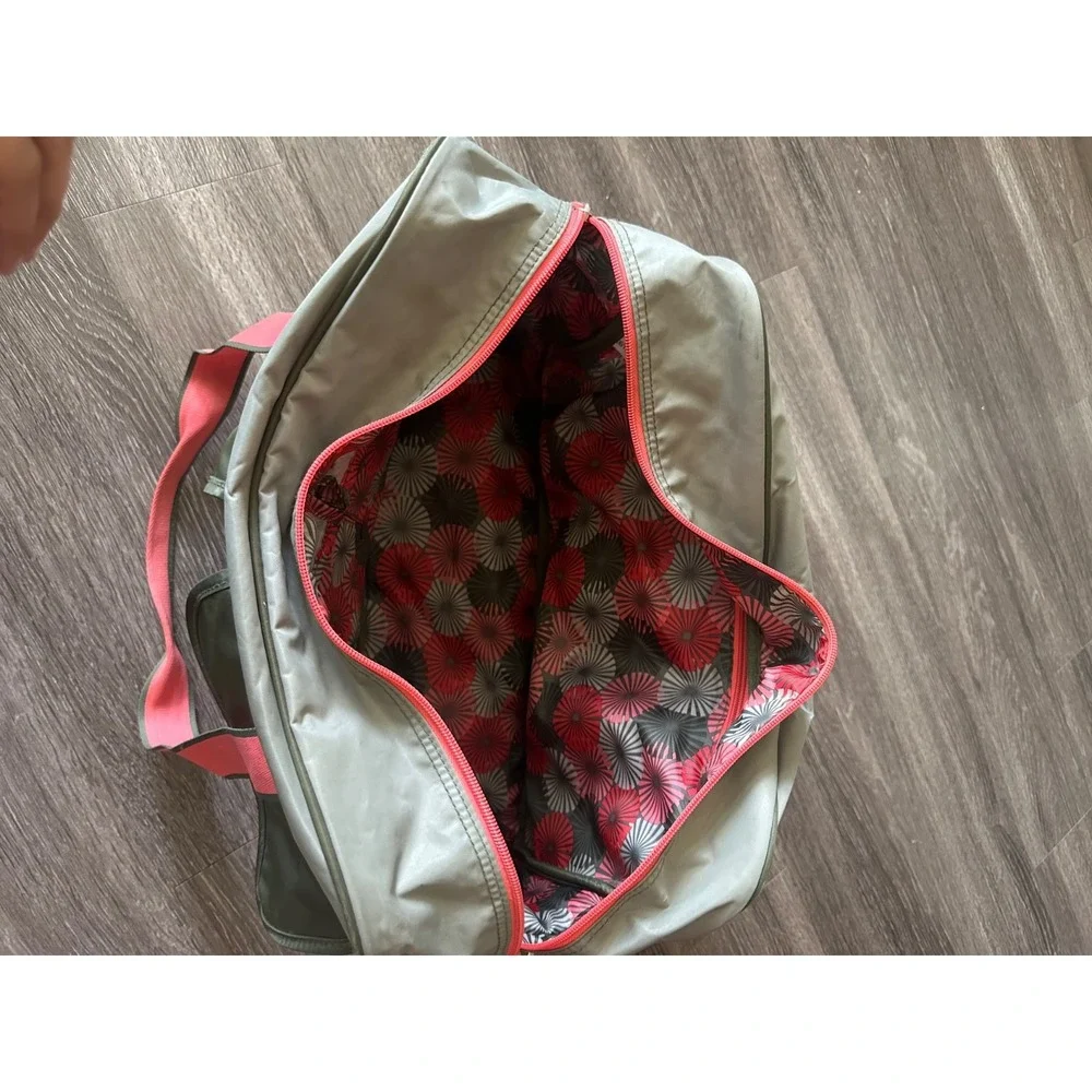 Embark travel carryall